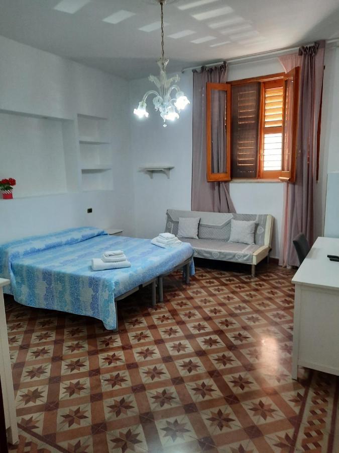 Via Filippini * Reggio di Calabria